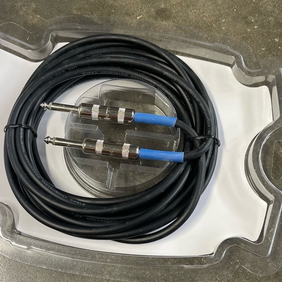 Live Wire Advantage Instrument Cable - Picture 5 of 6